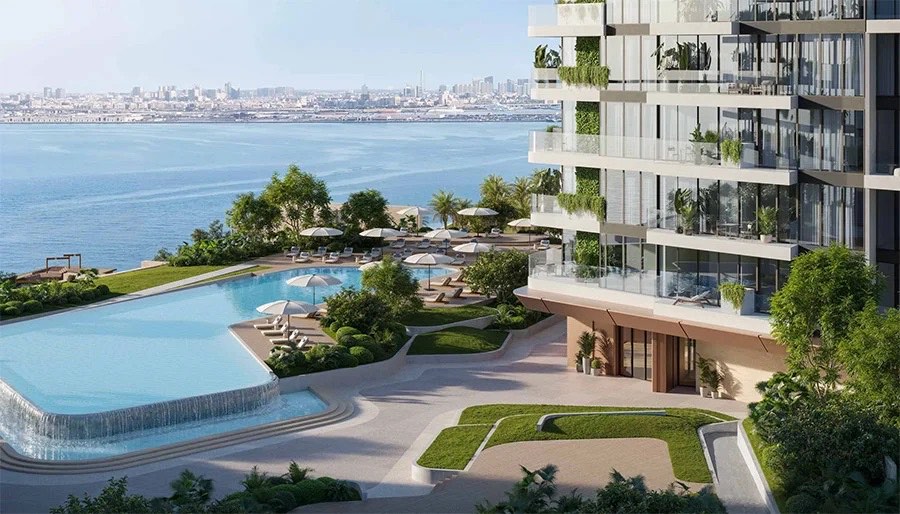 A waterfront residence and pool deck